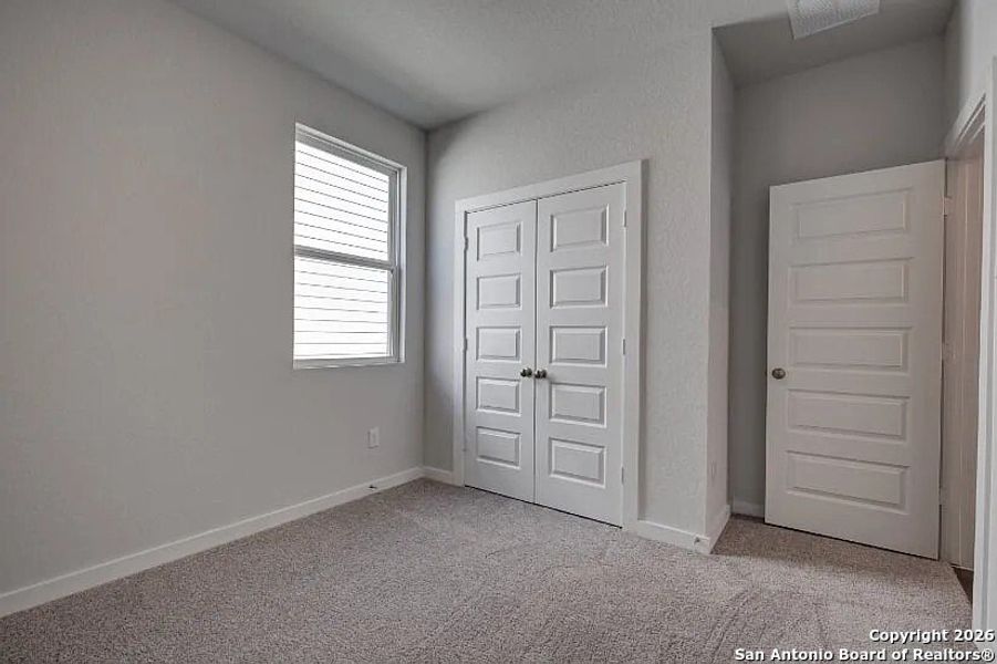 Spacious, unfurnished interior of a new home in Summerlin, San Antonio (Image 13).