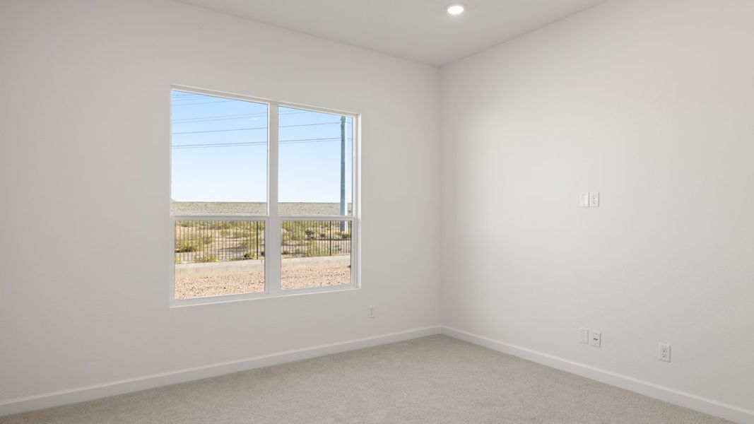 Spacious, unfurnished interior of a new home in The Ridge at Stone Butte, Phoenix (Image 27).