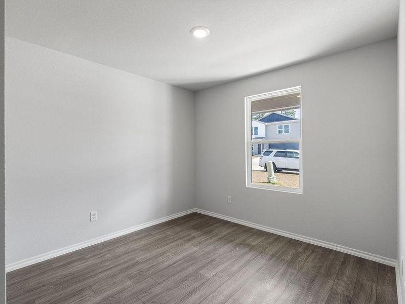 Spacious, unfurnished interior of a new home in Stoney Ridge, Hudson (Image 18).