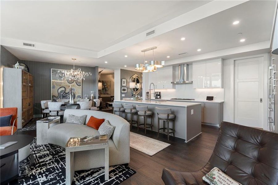 Furnished interior view inside a new home in The Dillon Buckhead, Atlanta (Image 26). Furnished interior view inside a new home in The Dillon Buckhead, Atlanta (Image 26).