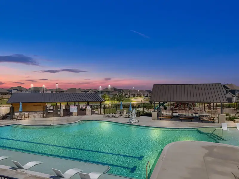 Community amenities in Beacon Hill, Waller (Image 3).