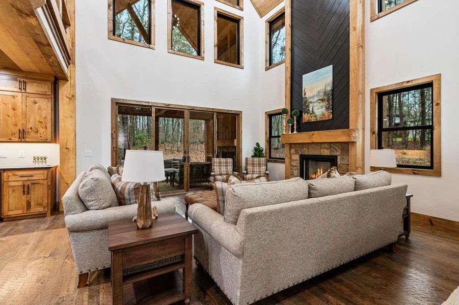 Furnished interior view inside a new home in , McCaysville (Image 41).