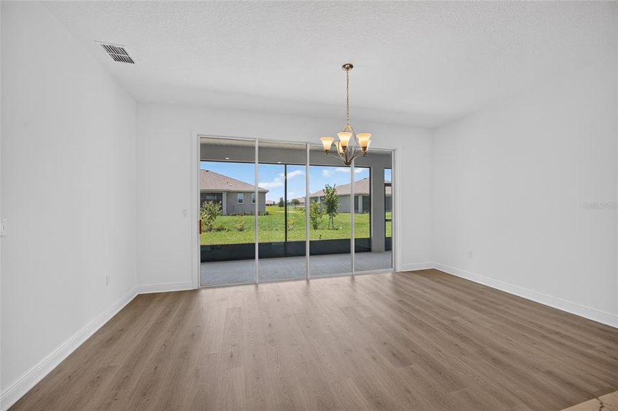 Spacious, unfurnished interior of a new home in , Ocala (Image 38).