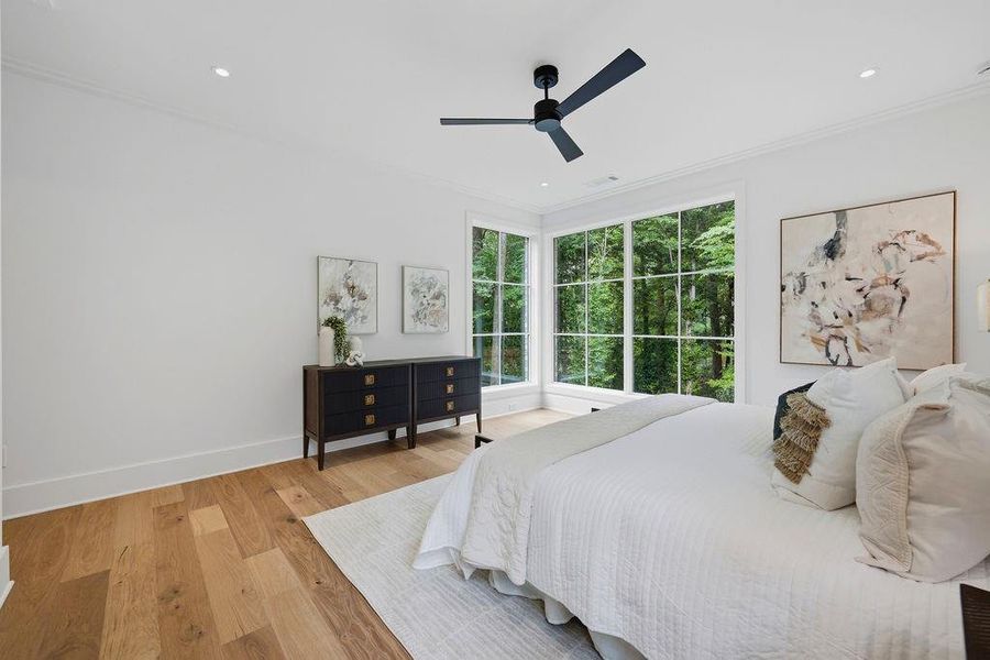 Furnished interior view inside a new home in , Atlanta (Image 19).