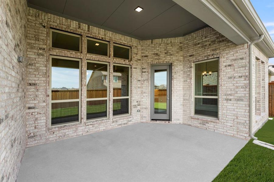 25. 2202 Wickersham - Patio