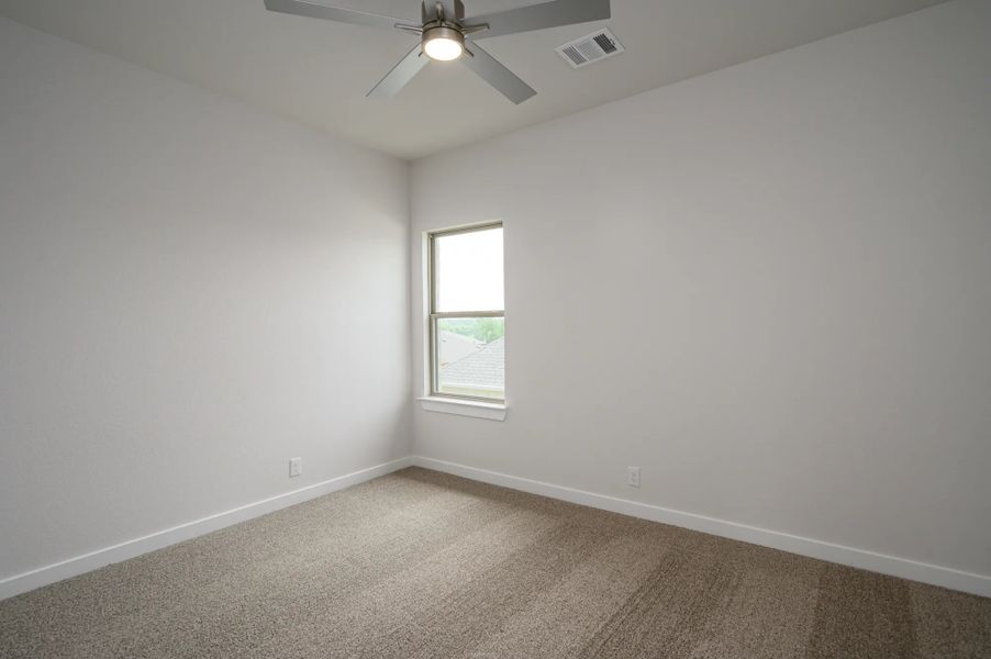 Representative unfurnished interior of a home built from the Seabrook by Stonehollow Homes in Heritage Grove, Blue Ridge (Image 9).