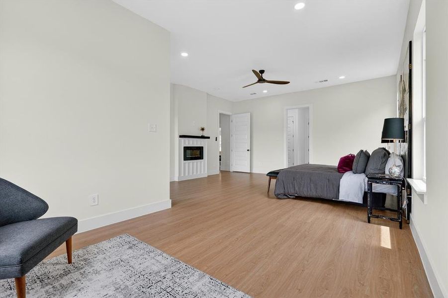 Furnished interior view inside a new home in , Forney (Image 9).