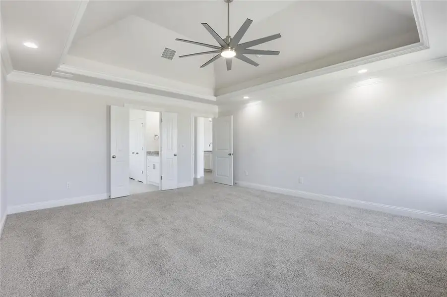 Spacious, unfurnished interior of a new home in , Weatherford (Image 21). Spacious, unfurnished interior of a new home in , Weatherford (Image 21).