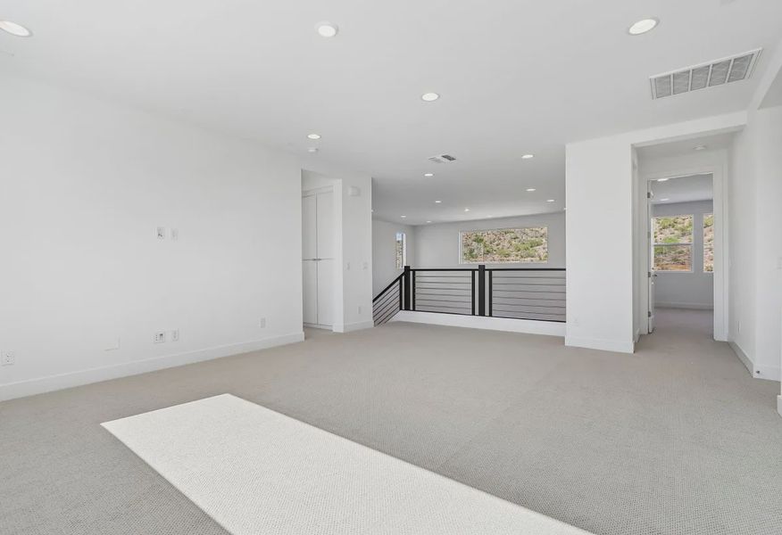 Loft - 13 of 19