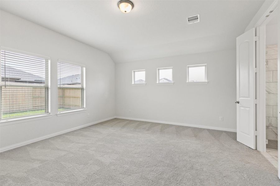 Spacious, unfurnished interior of a new home in Cypress Green, Hockley (Image 19). Spacious, unfurnished interior of a new home in Cypress Green, Hockley (Image 19).
