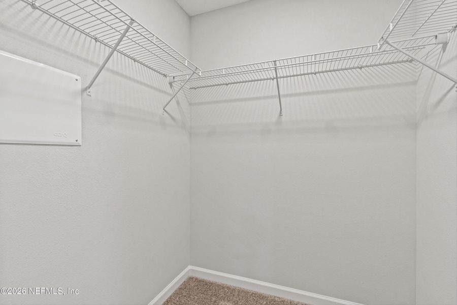 Spacious, unfurnished interior of a new home in , Jacksonville (Image 16).