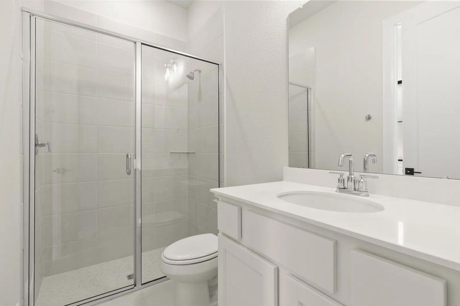 Callum Q Bathroom 3
