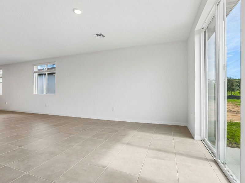 Spacious, unfurnished interior of a new home in Benton Hills - Premier Series, Brooksville (Image 12).