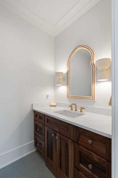 Image 91 of a home in .