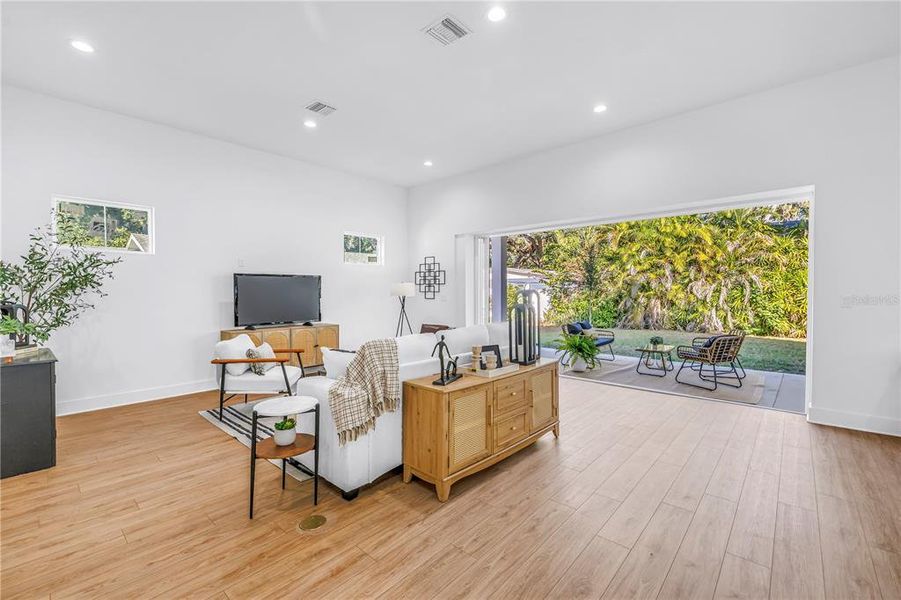 Furnished interior view inside a new home in , St. Petersburg (Image 32).