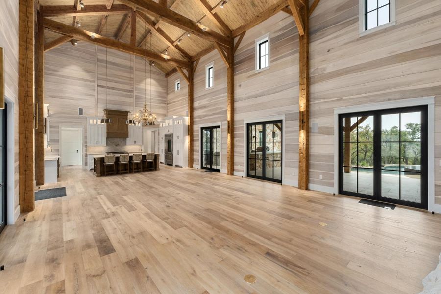 Spacious, unfurnished interior of a new home in , Dripping Springs (Image 30).