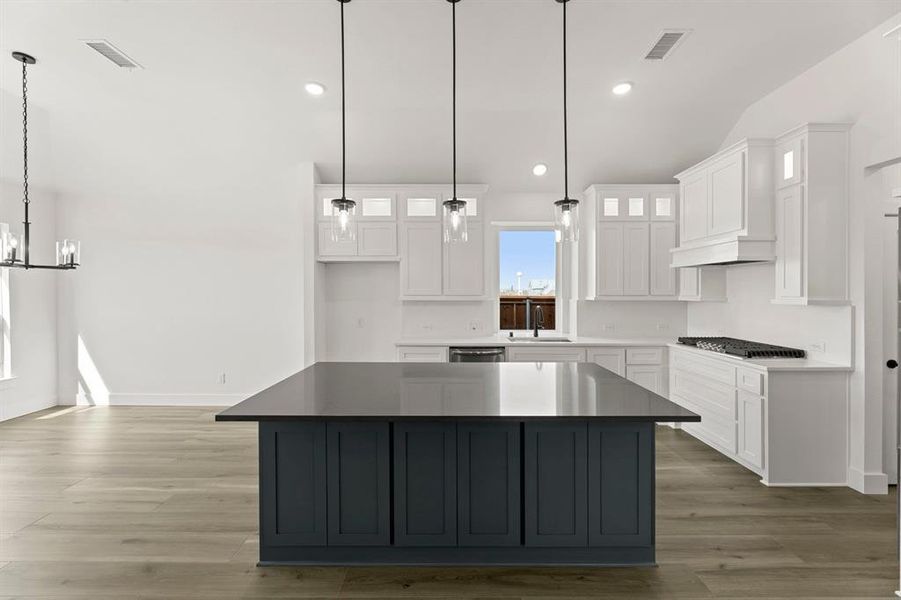 Furnished interior view inside a new home in Inspiration, Lucas (Image 13).