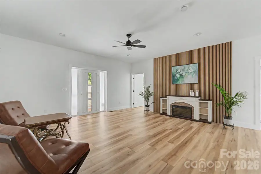 Furnished interior view inside a new home in , Franklin (Image 4).