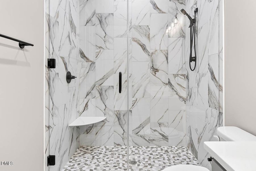 1616 River Bend Ln interior-29