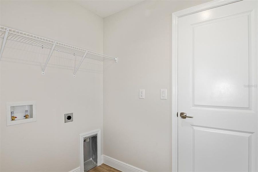 Spacious, unfurnished interior of a new home in Cherrywood Preserve, Ocala (Image 13).