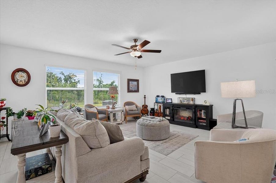 Furnished interior view inside a new home in Prosperity Lakes, Parrish (Image 10).