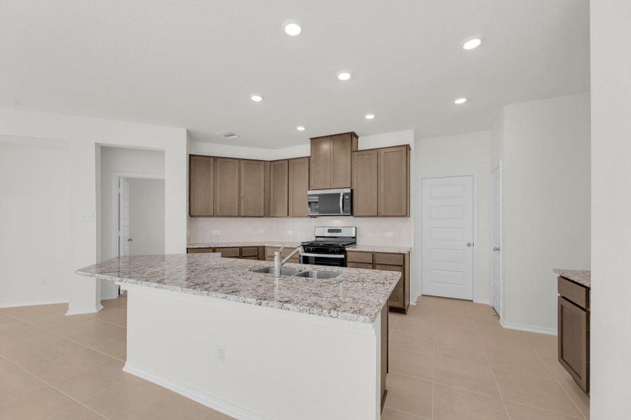 Furnished interior view inside a new home in Salerno - Heritage Collection, Round Rock (Image 8). Furnished interior view inside a new home in Salerno - Heritage Collection, Round Rock (Image 8).