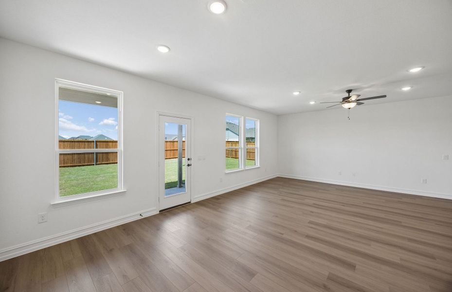 Spacious, unfurnished interior of a new home in Anna Town Square, Anna (Image 20). Spacious, unfurnished interior of a new home in Anna Town Square, Anna (Image 20).