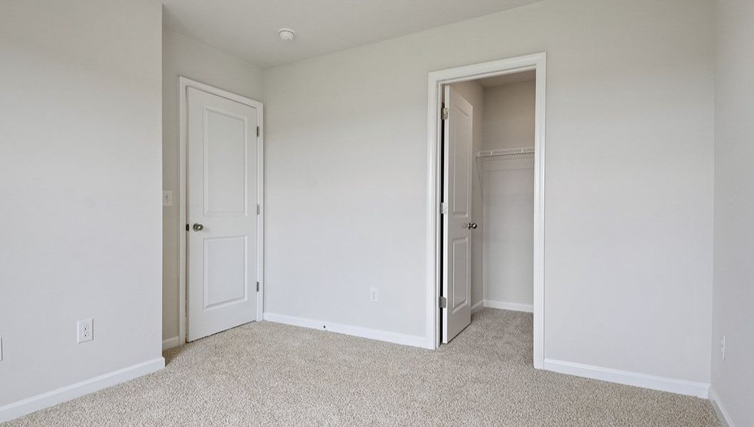 Spacious, unfurnished interior of a new home in Skybrook Corners, Huntersville (Image 22).