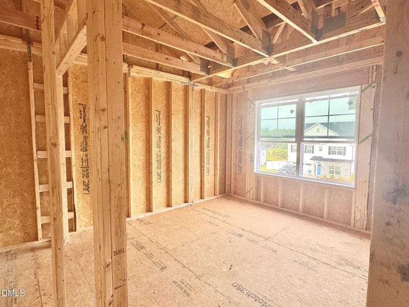 20250928_212443431_iOS