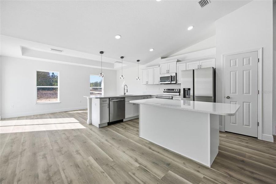 Furnished interior view inside a new home in , Dunnellon (Image 11).