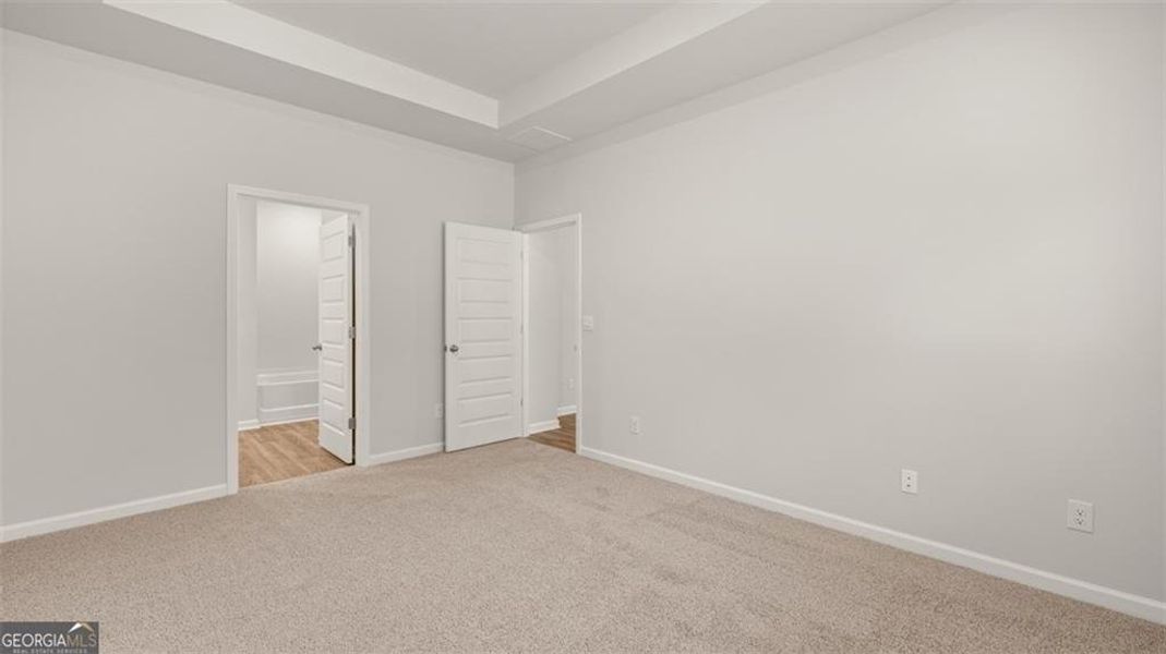 Spacious, unfurnished interior of a new home in Twin Lakes, Hoschton (Image 11).