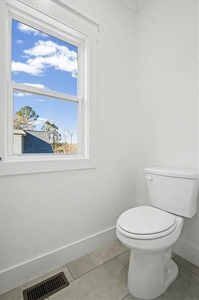 Image 45 of a home in .