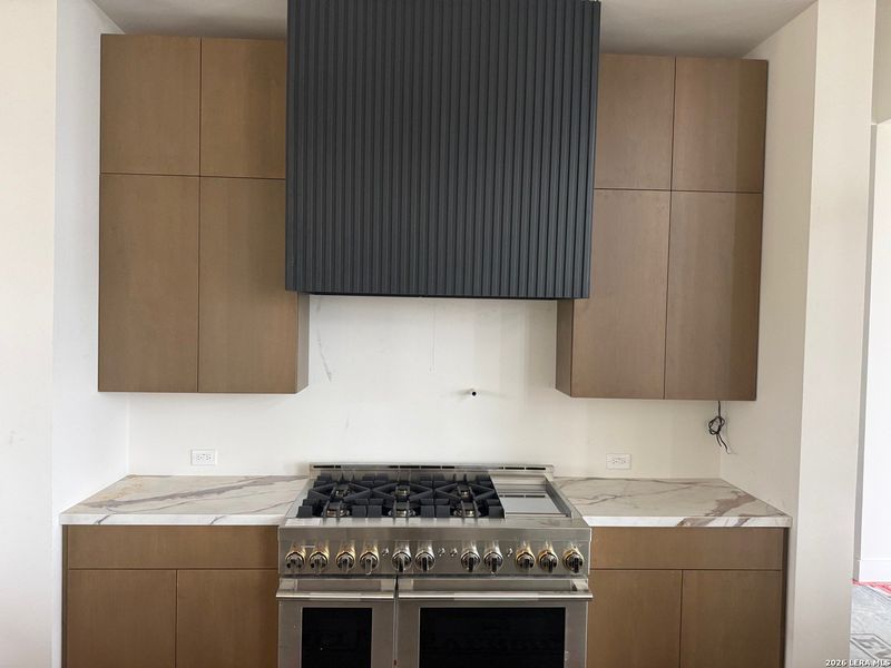 Close-up of interior finishes inside a home in , San Antonio (Image 14).