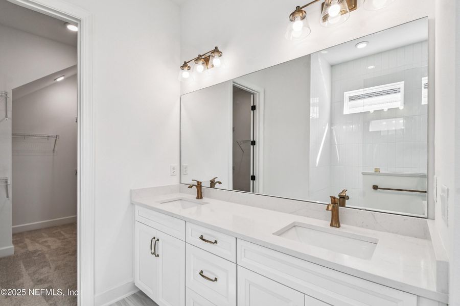 Furnished interior view inside a new home in Crosswinds 40’, Ponte Vedra (Image 6).