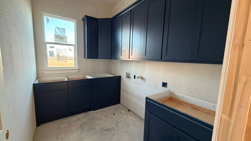 In-progress construction of a new home in Grayson Ridge, Van Alstyne, TX (Image 7).