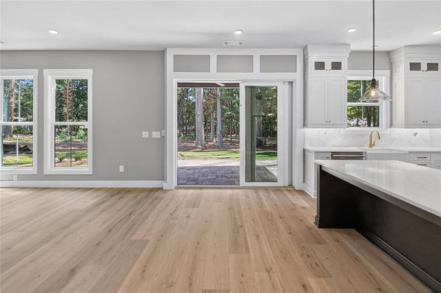 Spacious, unfurnished interior of a new home in , Stone Mountain (Image 116).