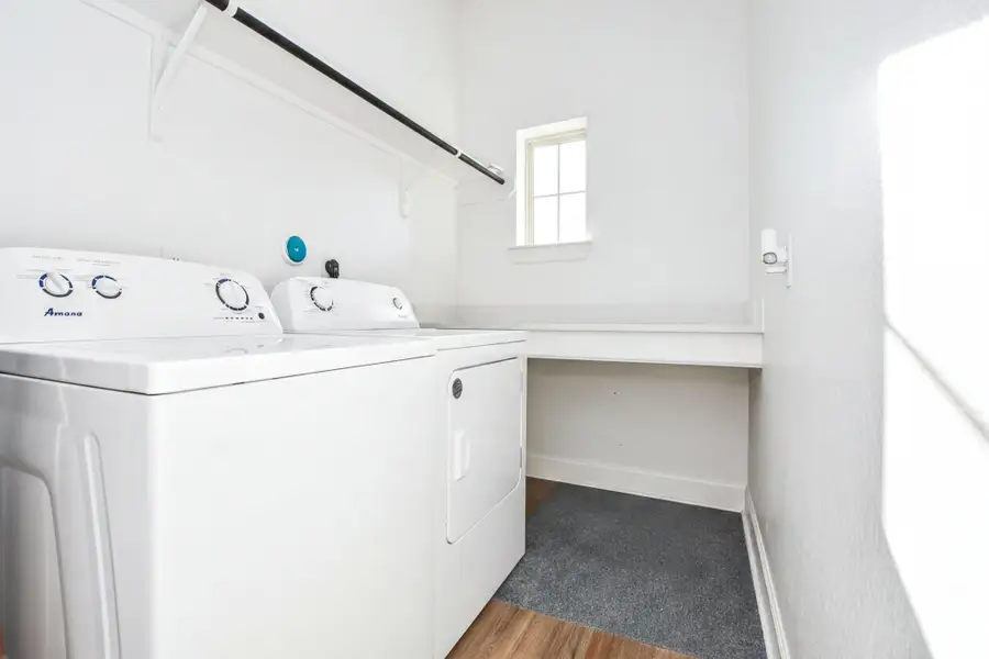 Washer and dryer stay! Washer and dryer stay!