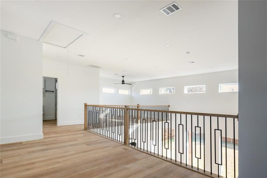 Spacious, unfurnished interior of a new home in , Dallas (Image 22).