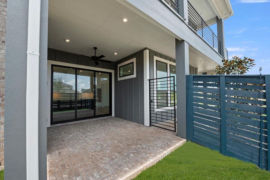 Hastings B Outdoor living area