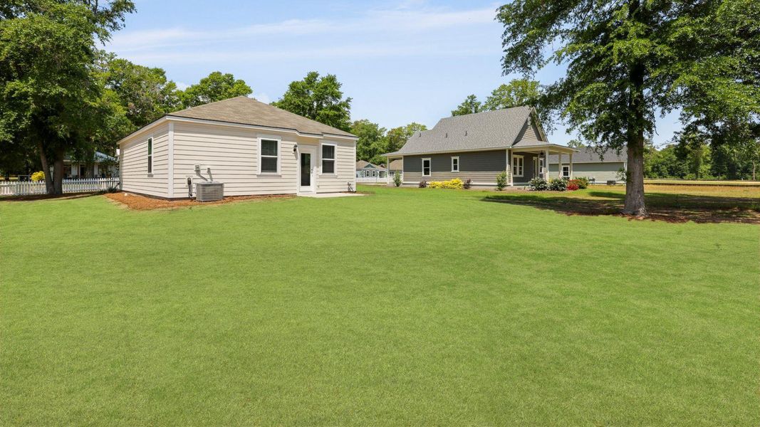 Image 30 of a home in North Shore.