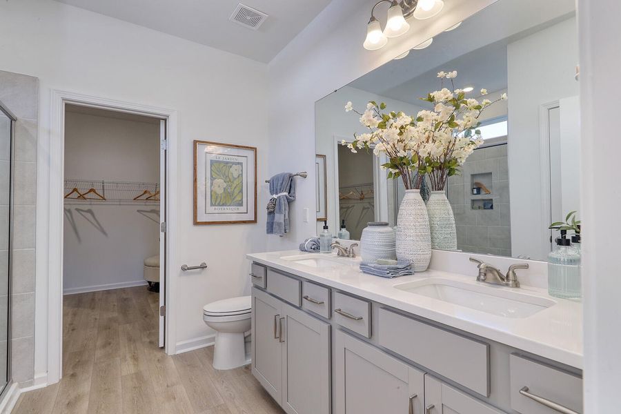 Furnished interior view inside a new home in , Manning (Image 27).