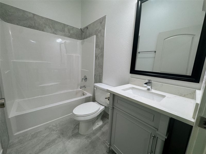 En-suite bathroom