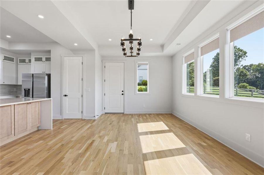 Spacious, unfurnished interior of a new home in , Clermont (Image 40).