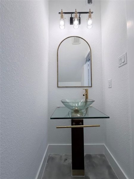 Furnished interior view inside a new home in , Houston (Image 10).