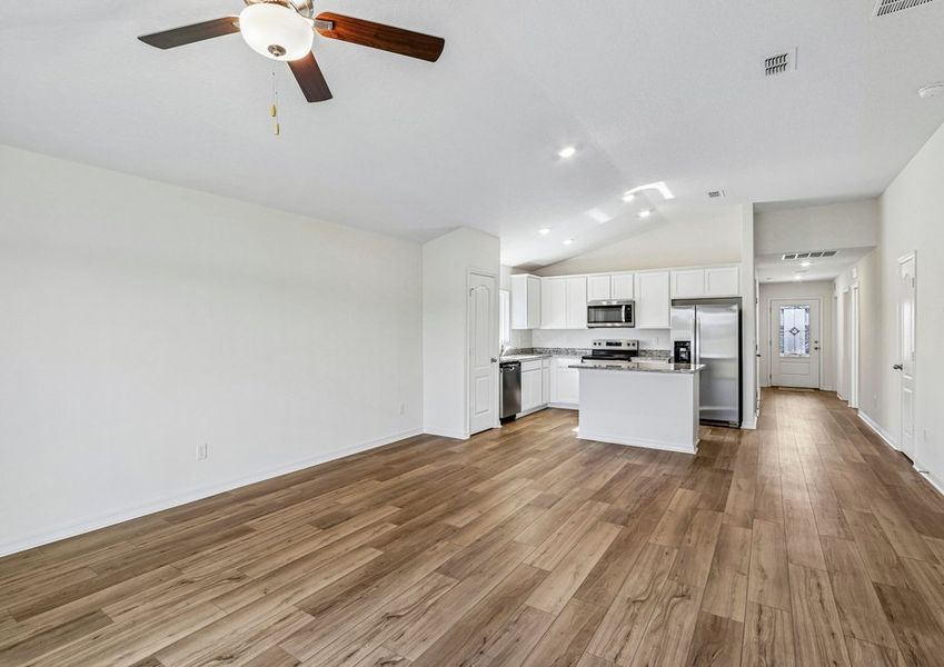 Move freely between the kitchen and family room