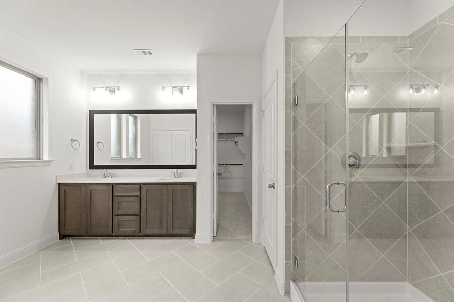 14. 1443 Canadian - Bath