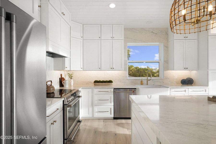 Furnished interior view inside a new home in , St. Augustine (Image 17).
