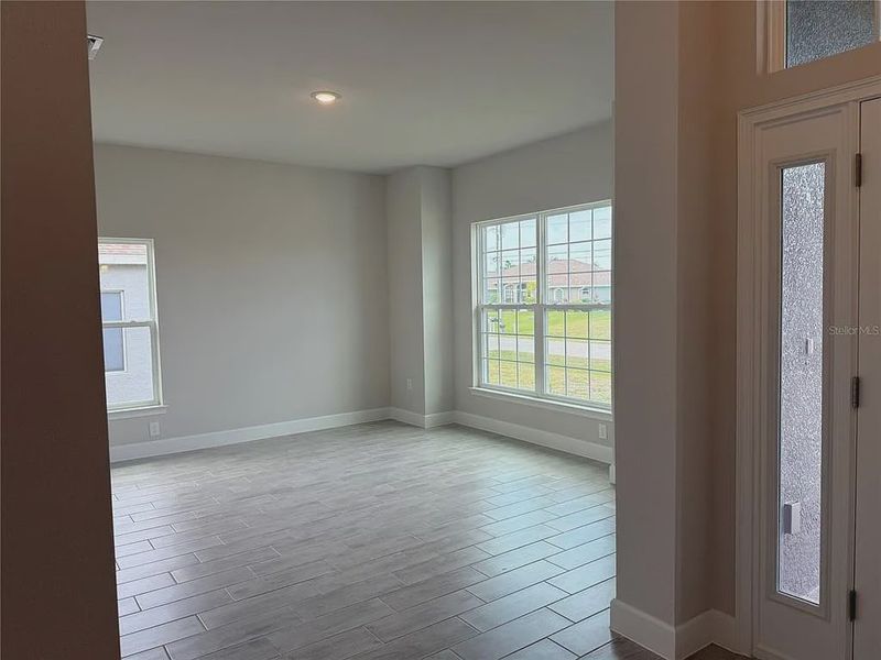 Spacious, unfurnished interior of a new home in South Gulf Cove, Port Charlotte (Image 11). Spacious, unfurnished interior of a new home in South Gulf Cove, Port Charlotte (Image 11).
