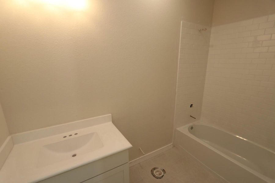 Hall bath - still under construction! Hall bath - still under construction!