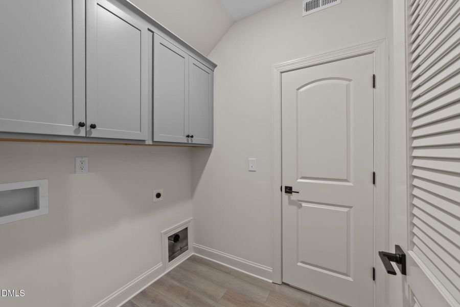 27-web-or-mls-VB4A7421